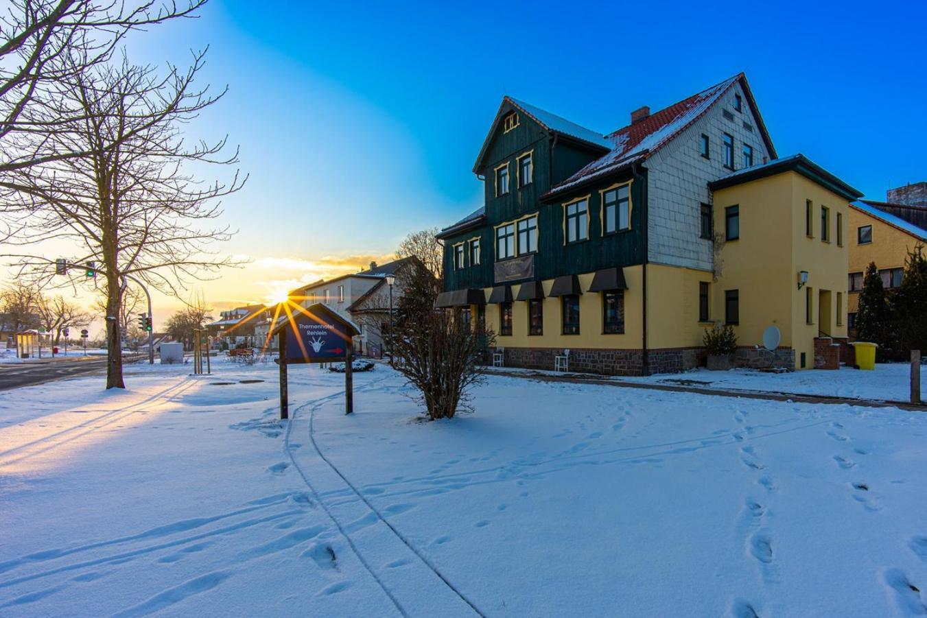 Themenhotel Rehlein Тале Екстериор снимка
